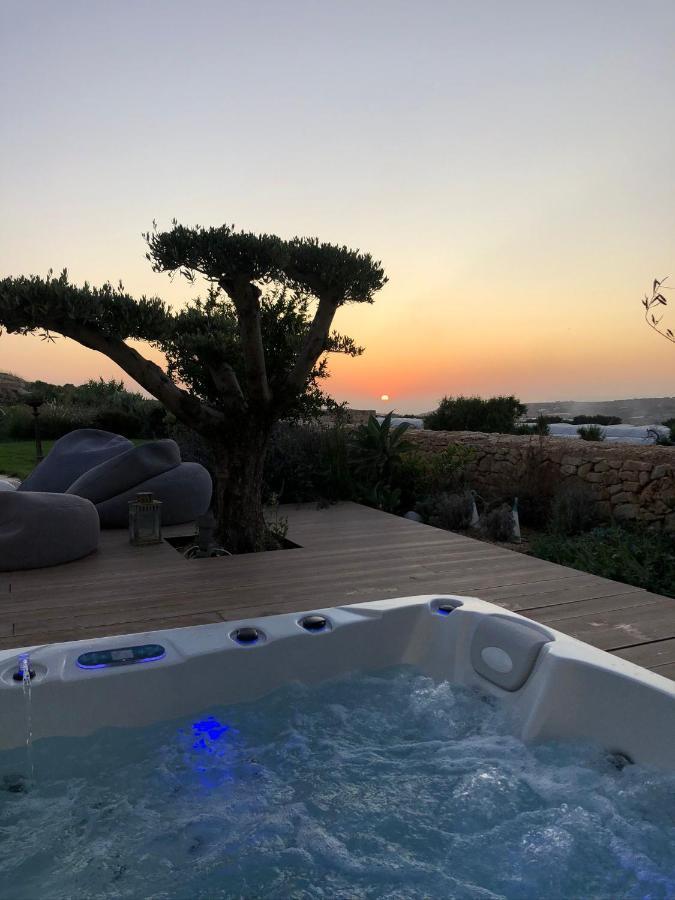 L-Imgarr Sunset Oasis 빌라 외부 사진
