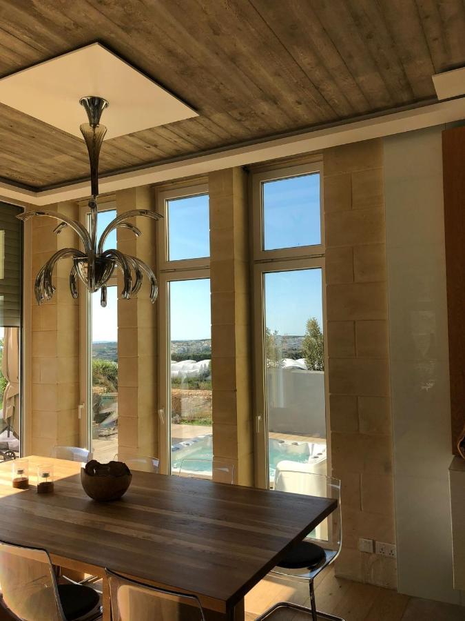 L-Imgarr Sunset Oasis 빌라 외부 사진